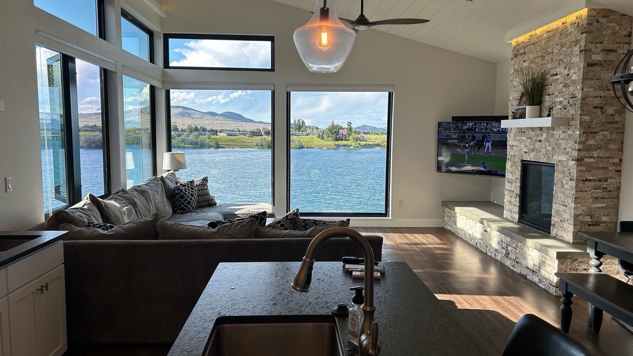 Photo of Livingroom in Polson