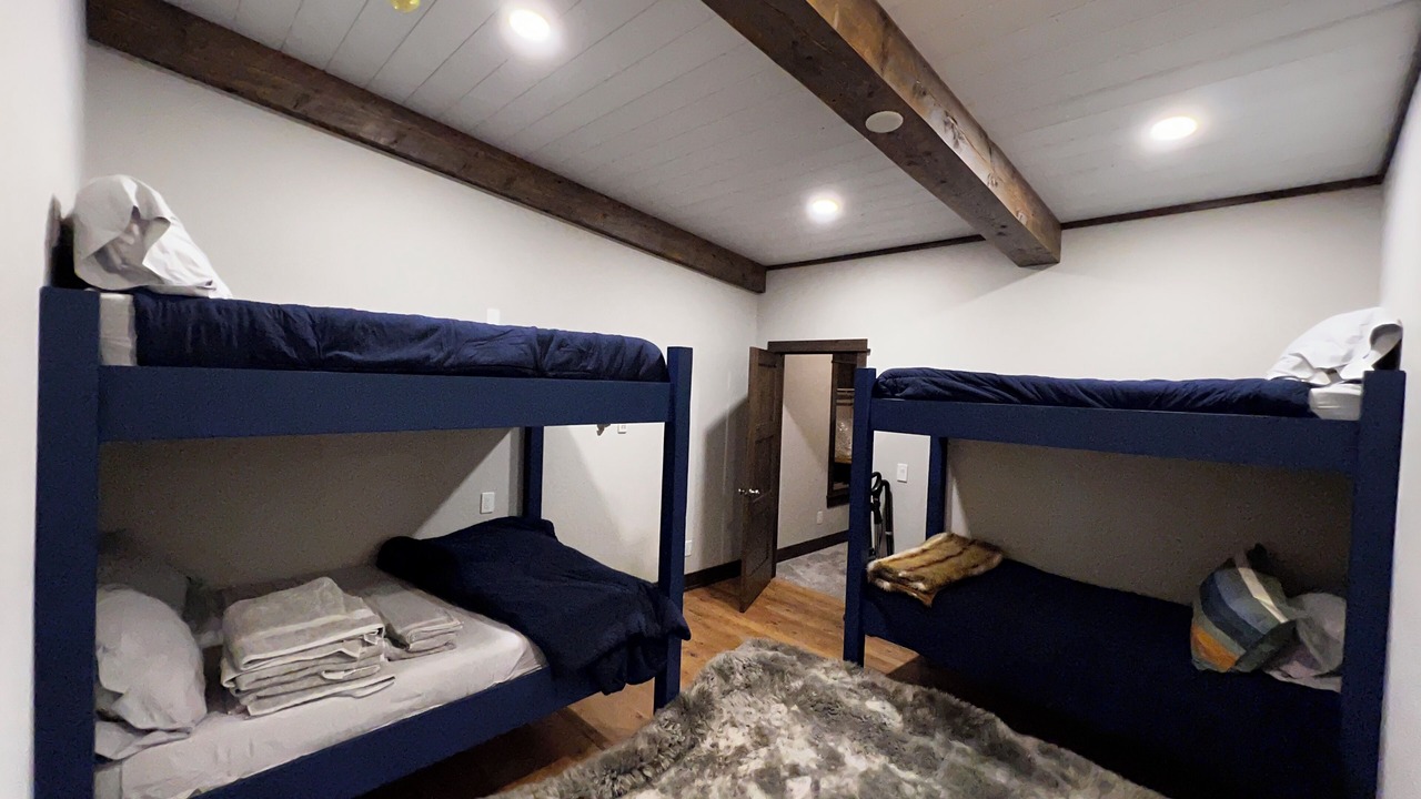 Photo of Bedroom in Rollins