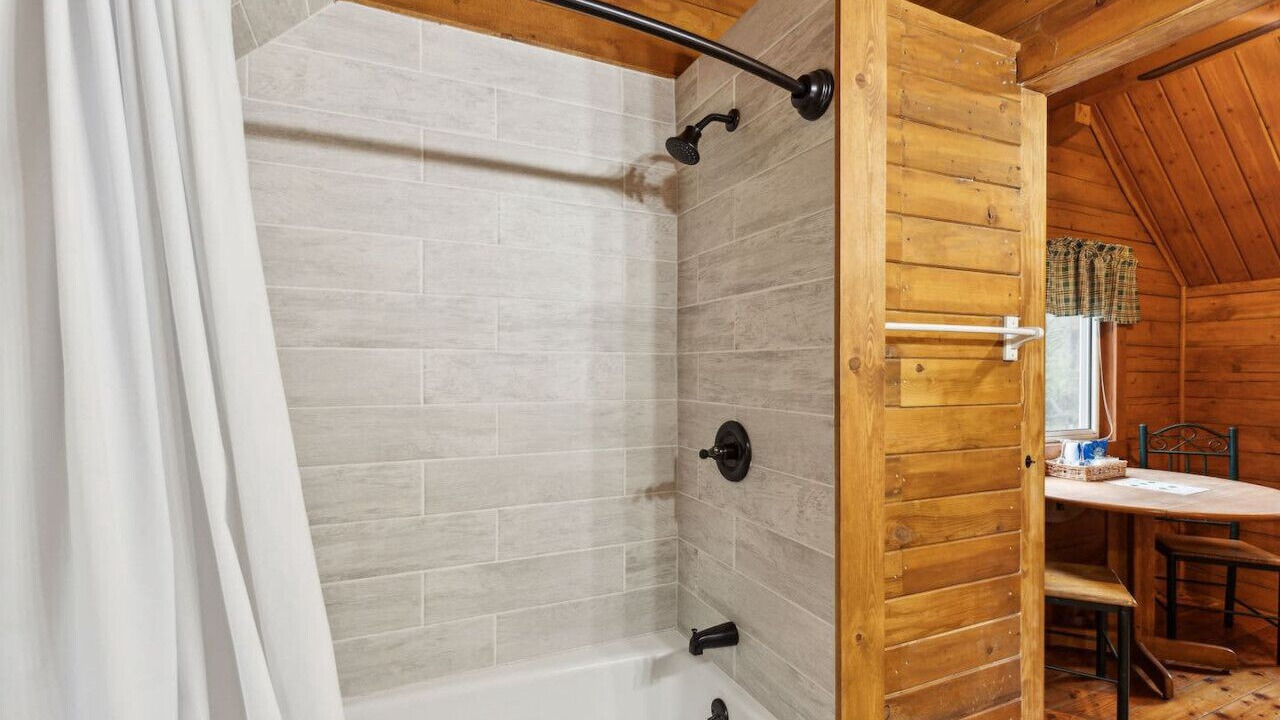 Photo of Bathroom in Grantsdale