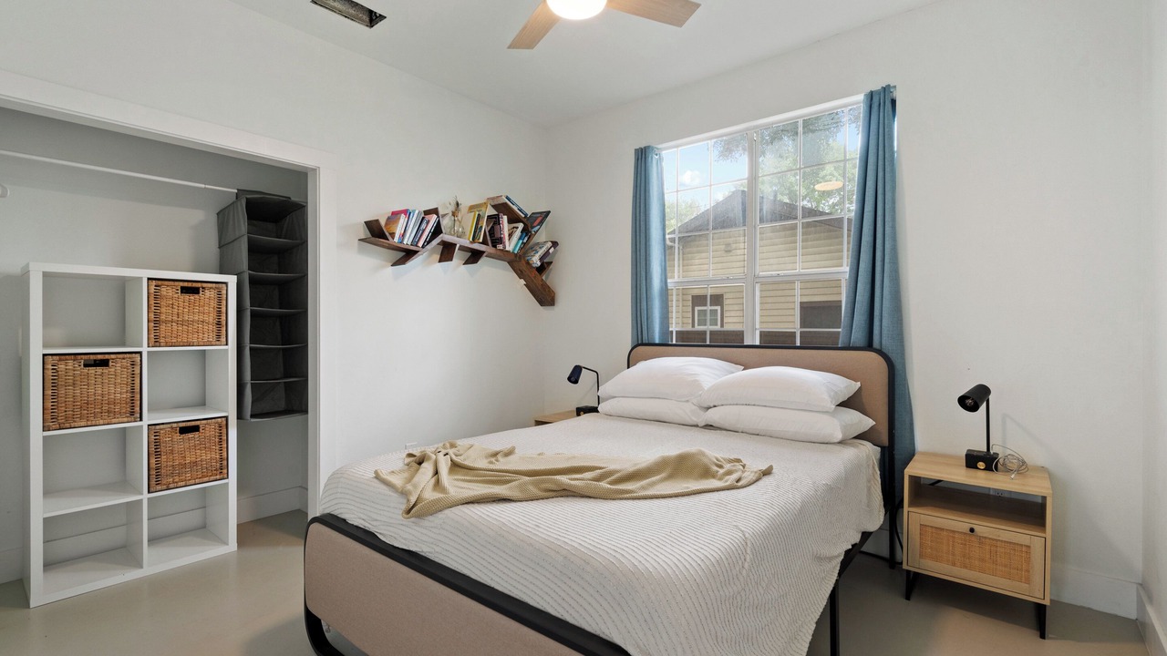 Photo of Bedroom in Dawson