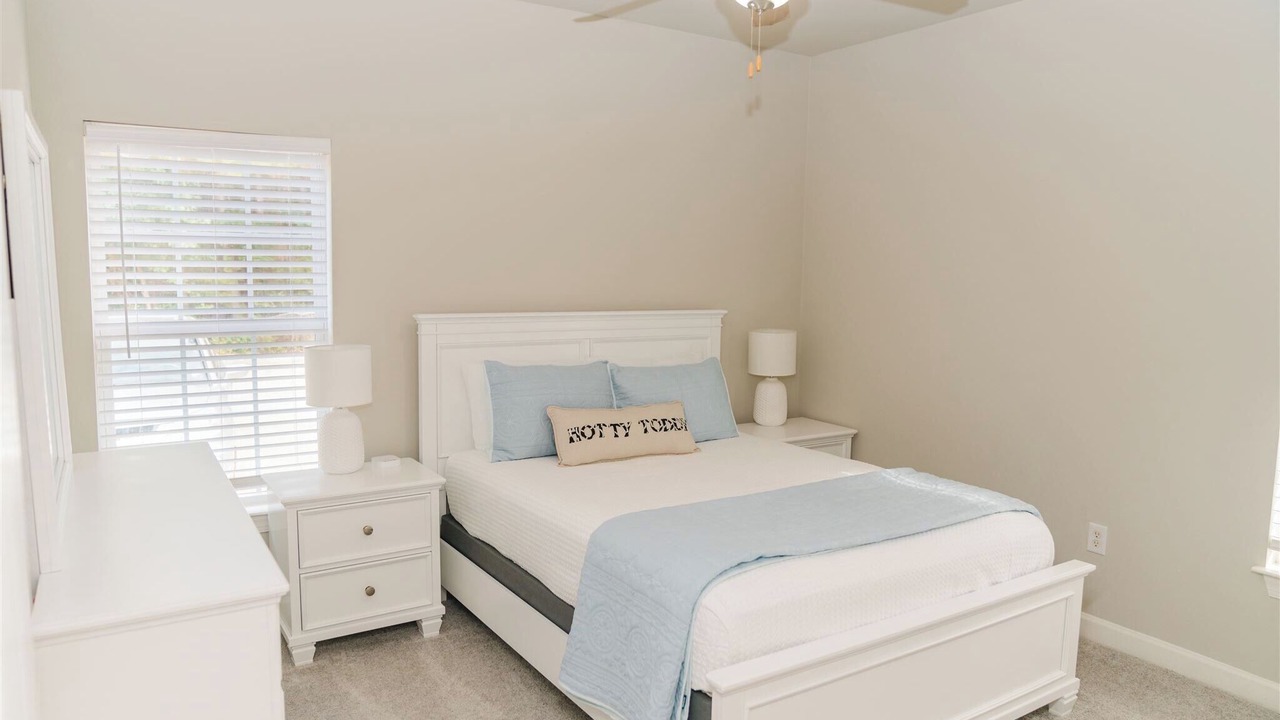 Photo of Bedroom in Oxford