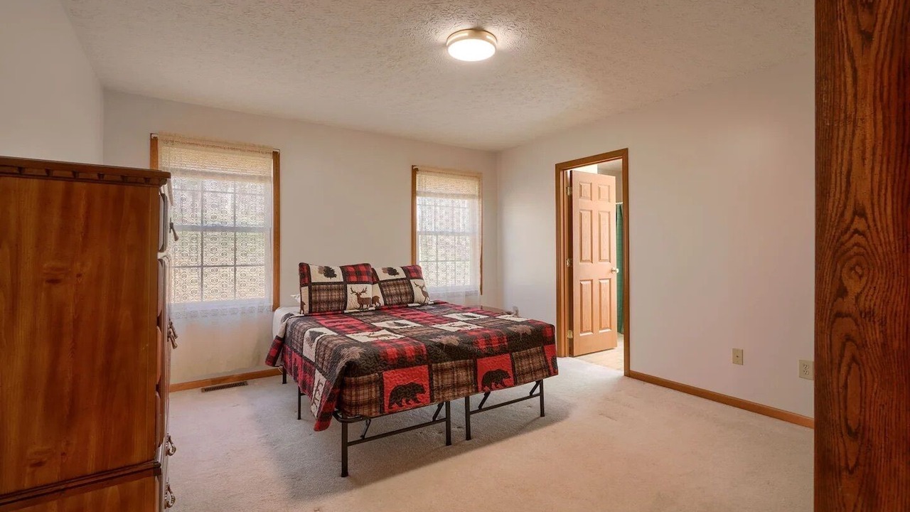 Photo of Bedroom in South Bloomingville