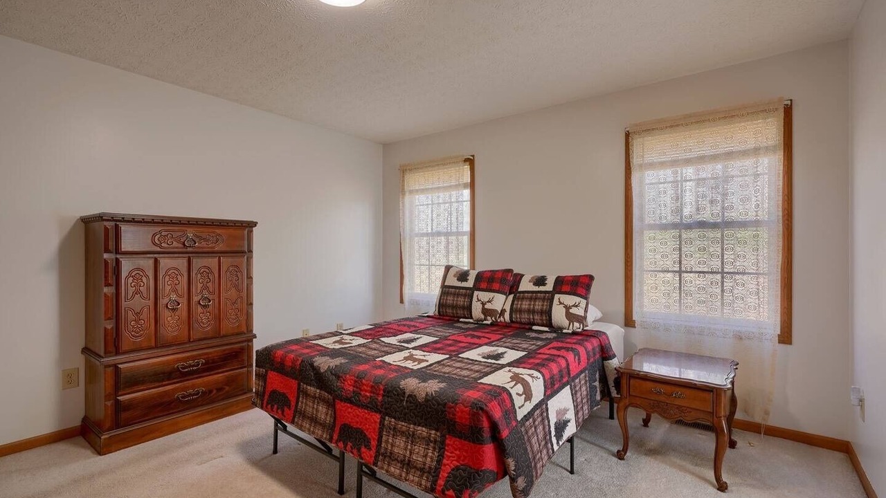 Photo of Bedroom in South Bloomingville