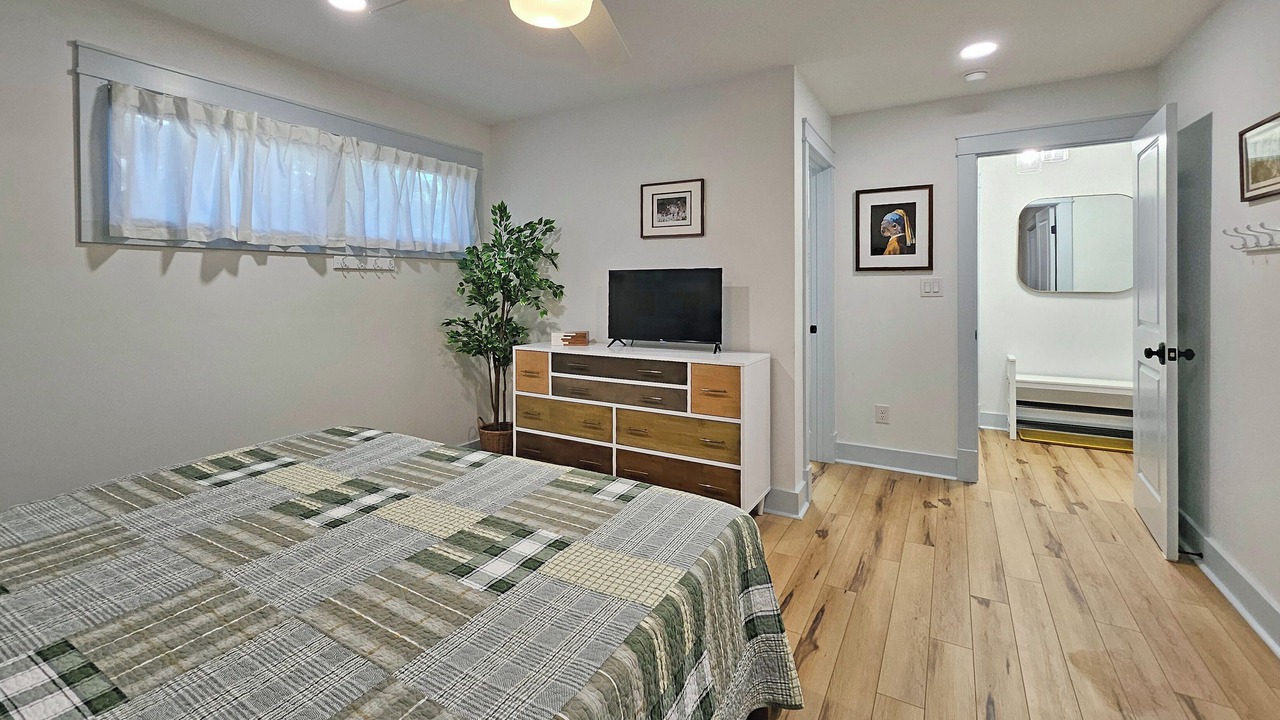 Photo of Bedroom in Mount Mourne