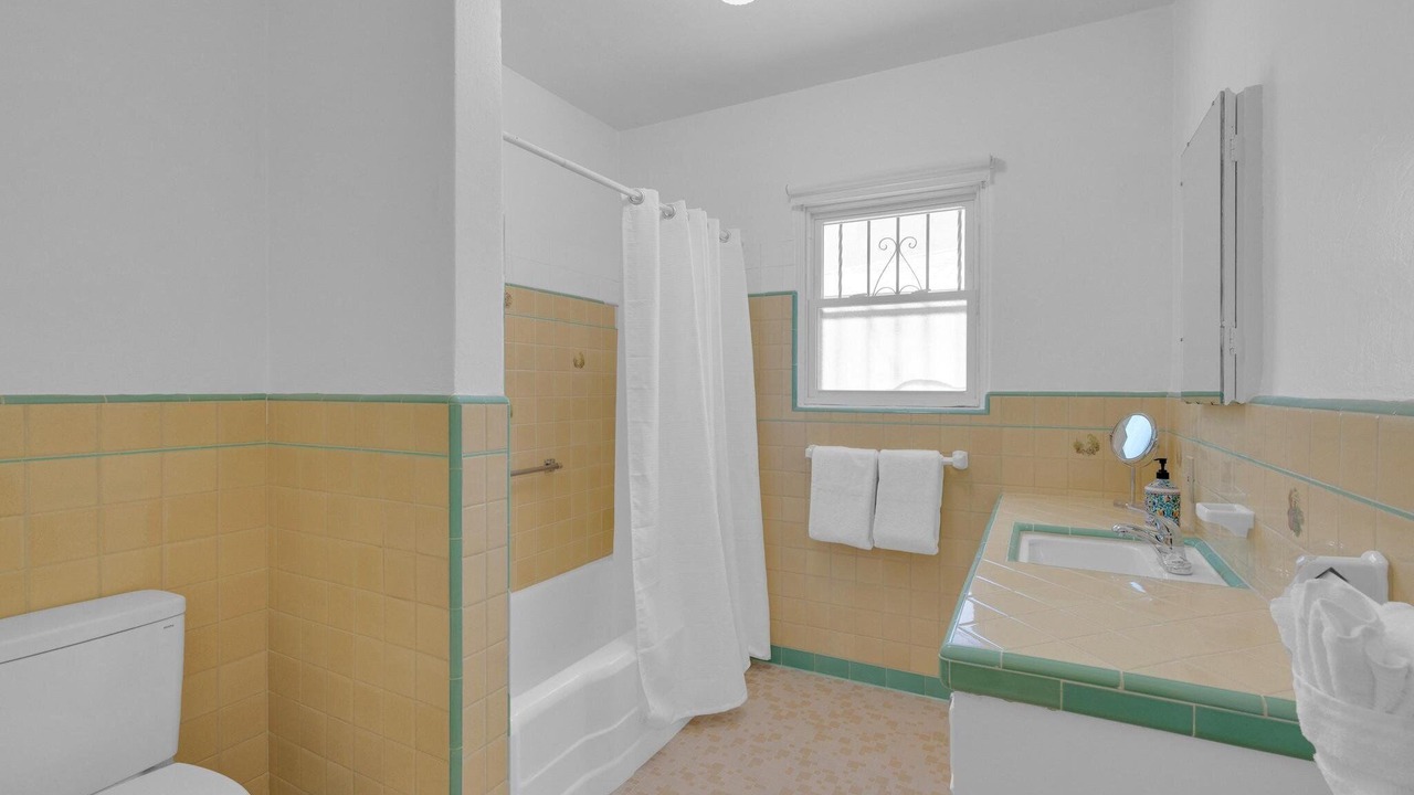Photo of Bathroom in Little Italy