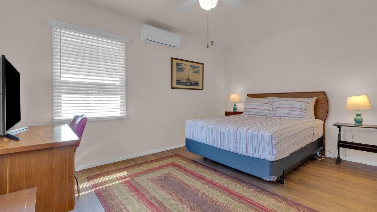 Photo of Bedroom in Little Italy