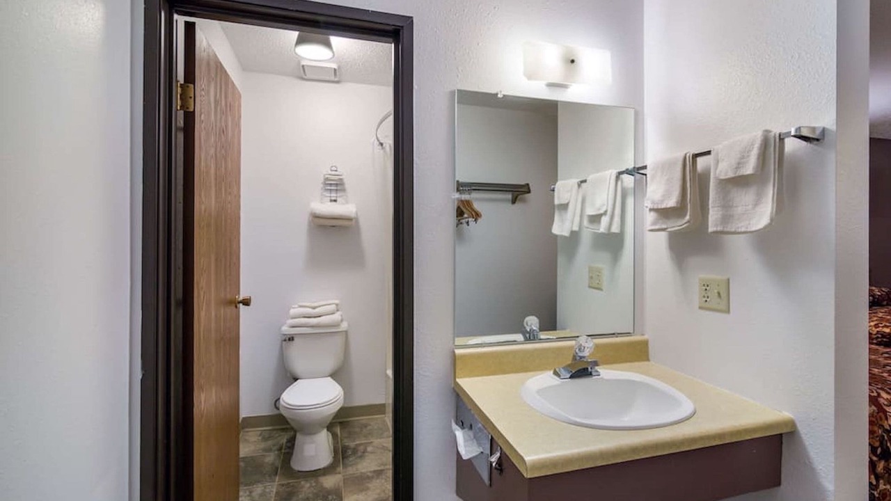 Photo of Bathroom in Medora