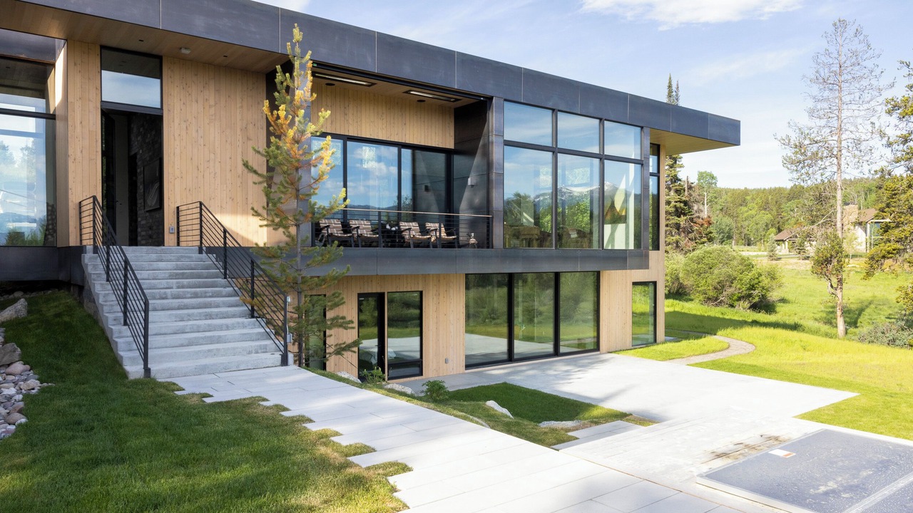 Photo of Outdoor in River Meadows