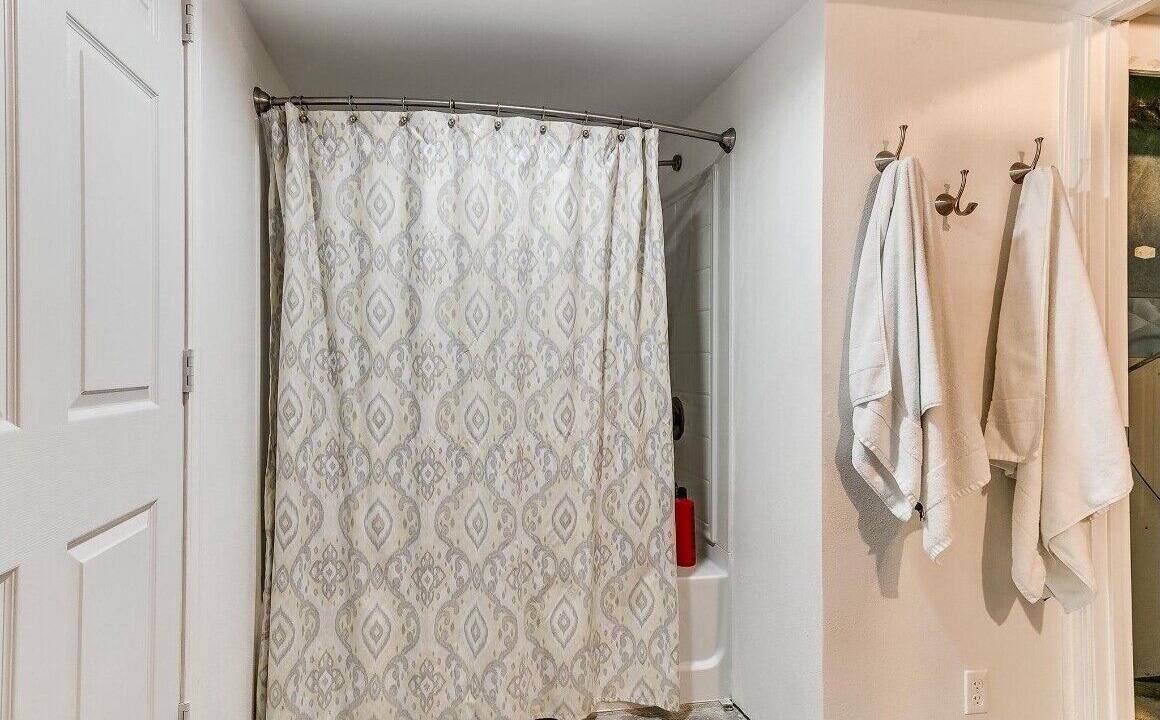 Photo of Bathroom in Ames