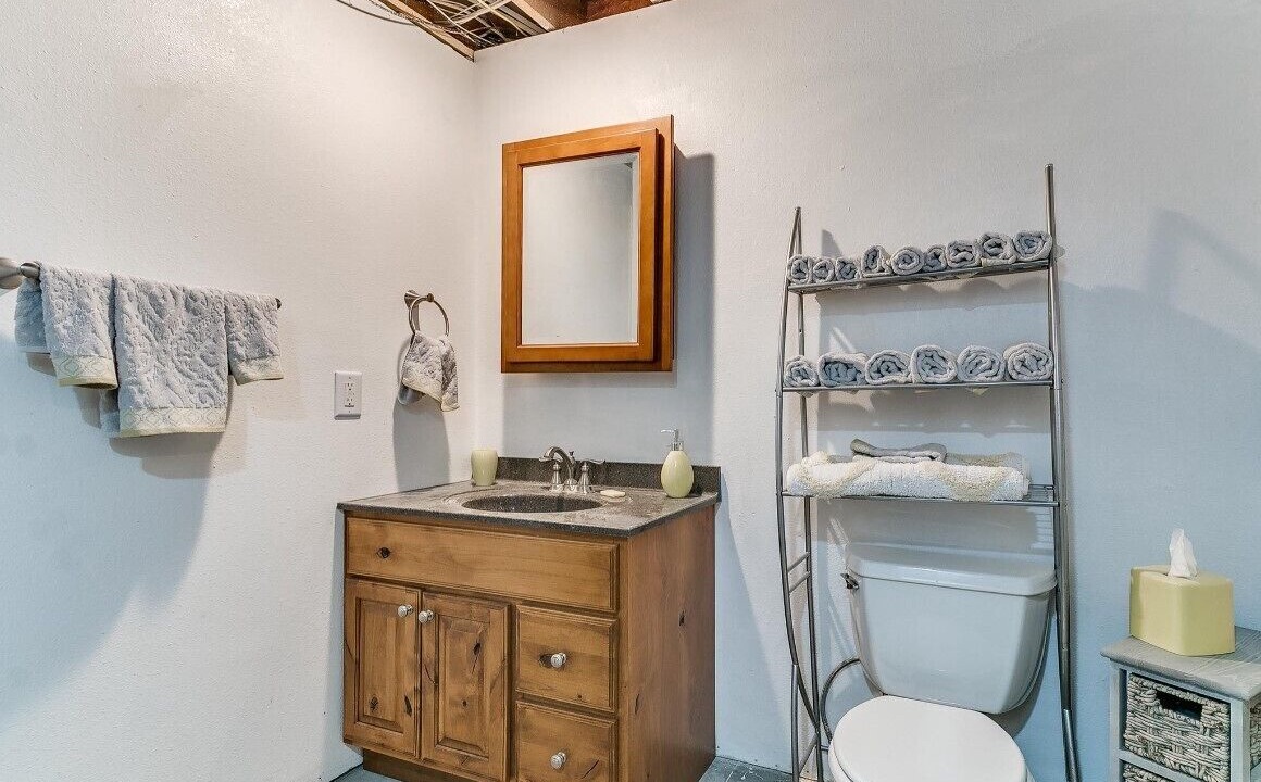Photo of Bathroom in Ames
