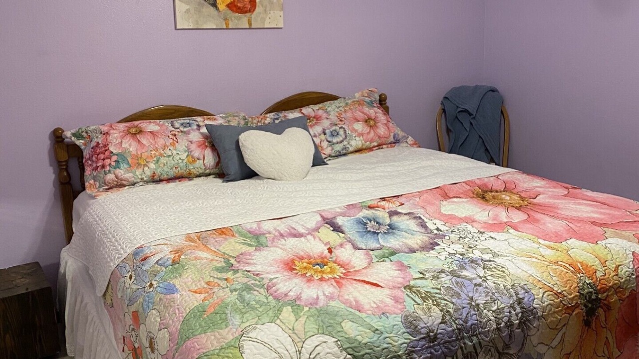Photo of Bedroom in Ames