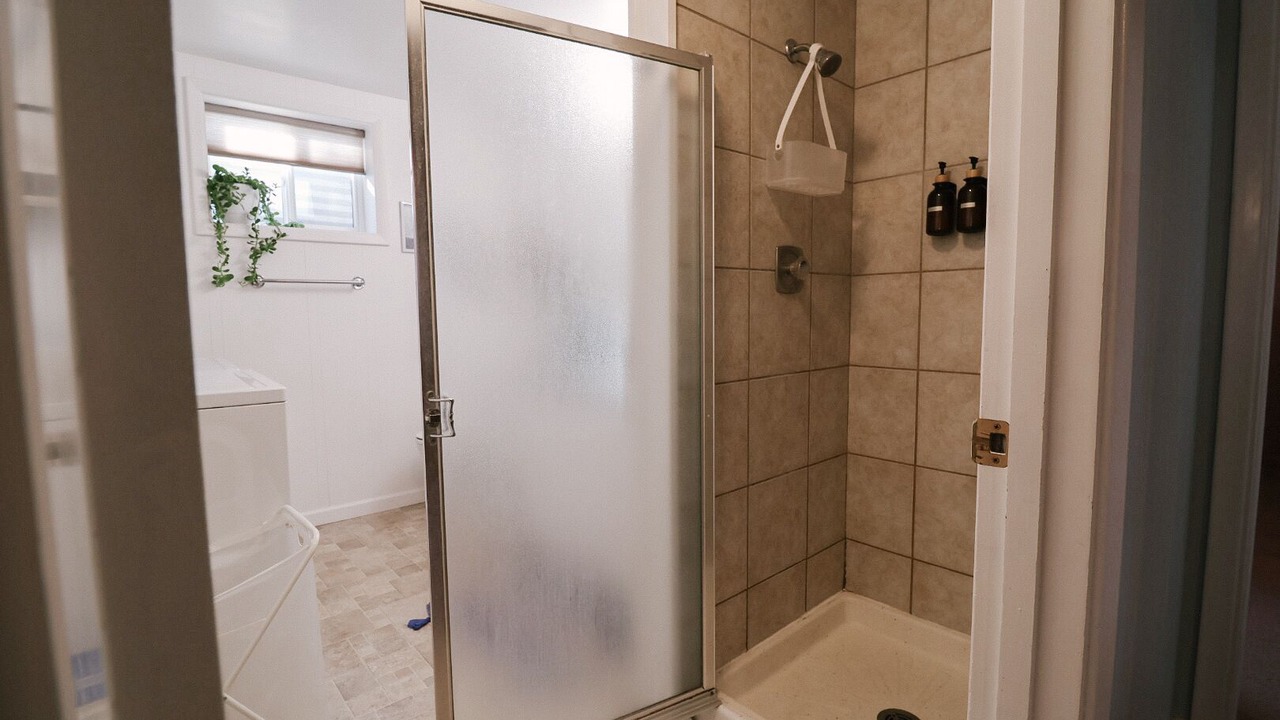 Photo of Bathroom in West Bench
