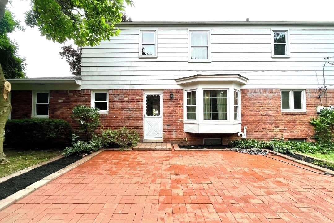 Photo of Outdoor in Bloomfield