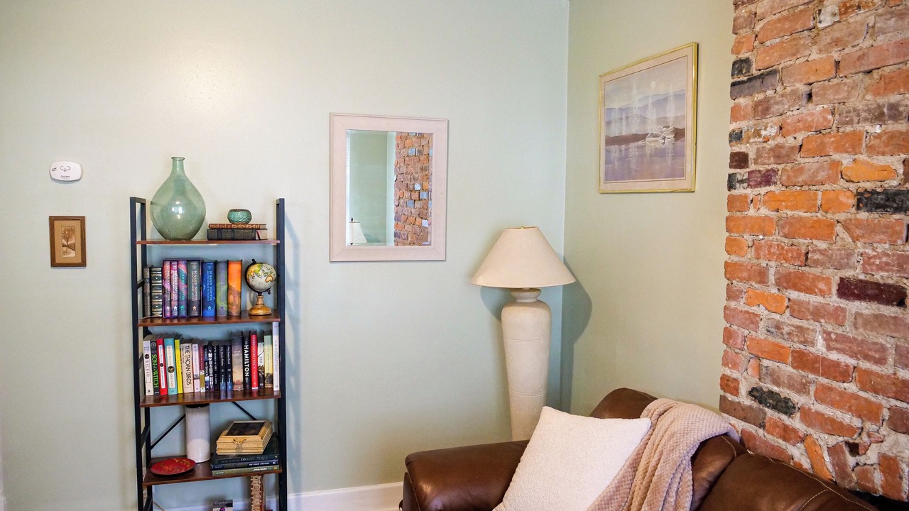 Photo of Livingroom in Merion Village
