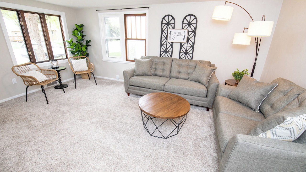 Photo of Livingroom in Sioux Falls