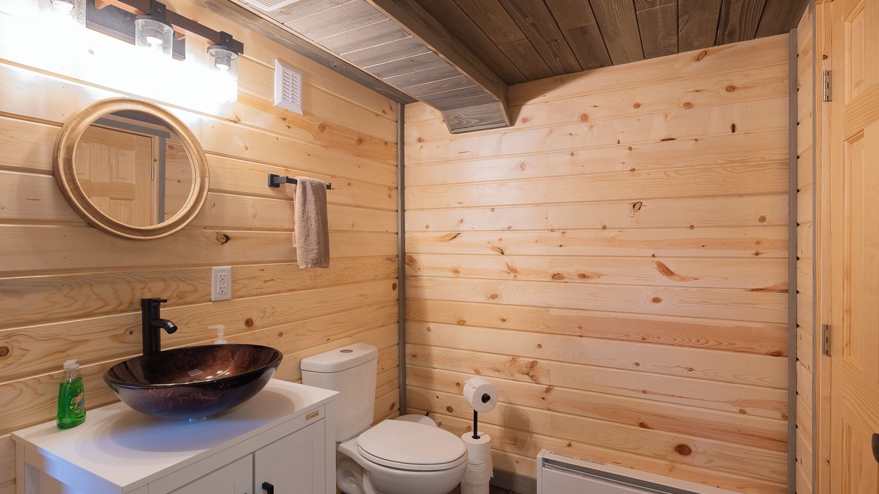 Photo of Bathroom in Centennial