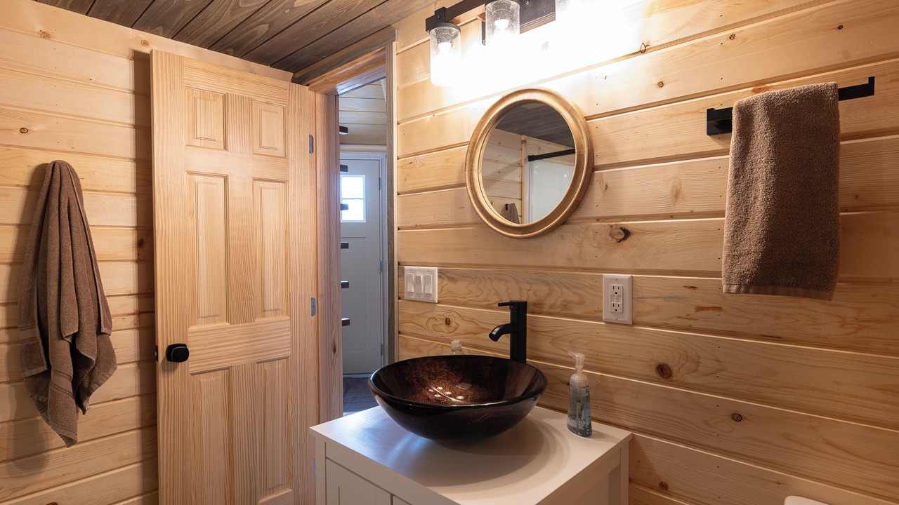 Photo of Bathroom in Centennial