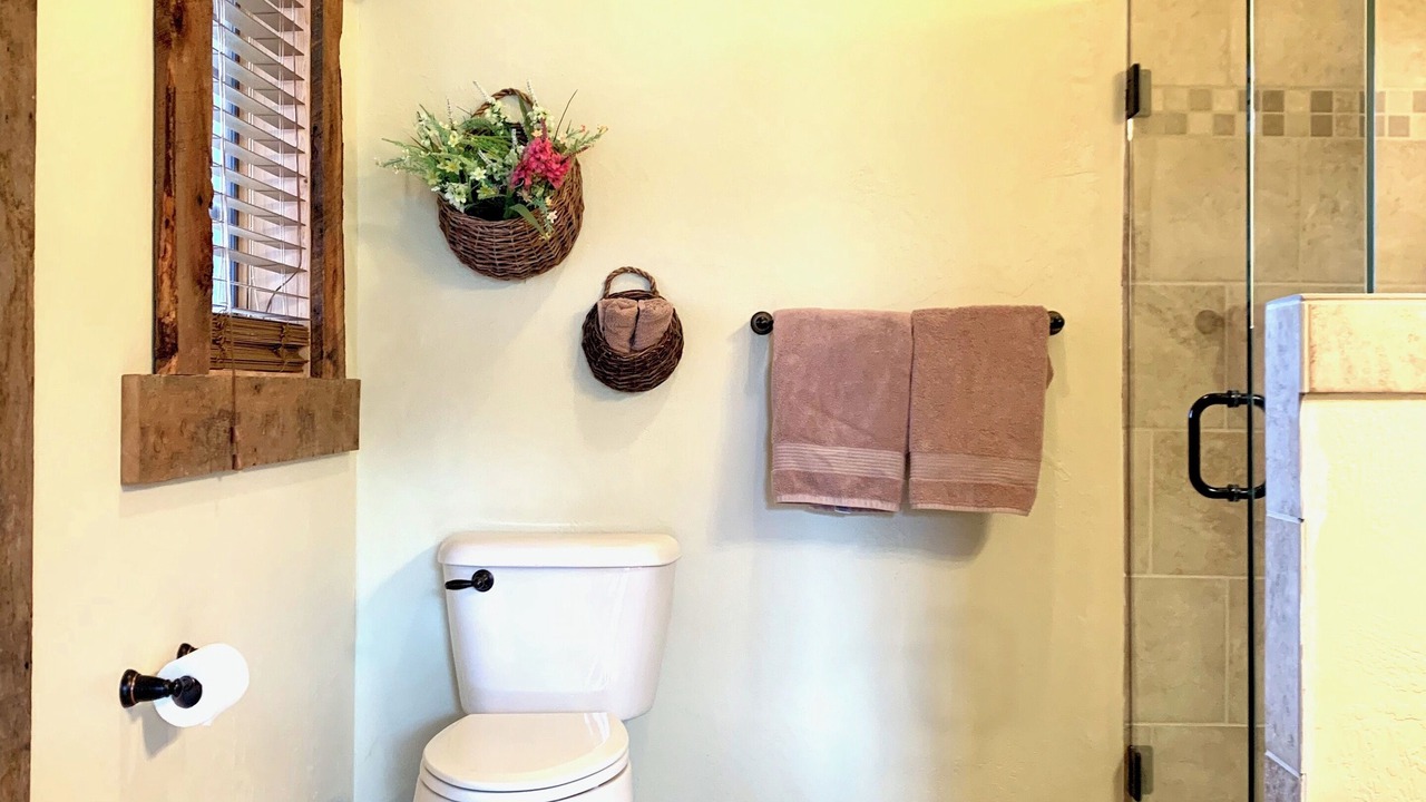Photo of Bathroom in Divide