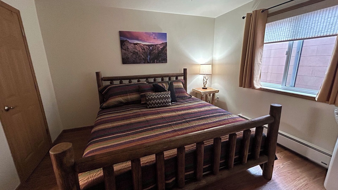 Photo of Bedroom in Gardiner