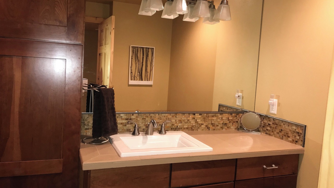 Photo of Bathroom in Manson