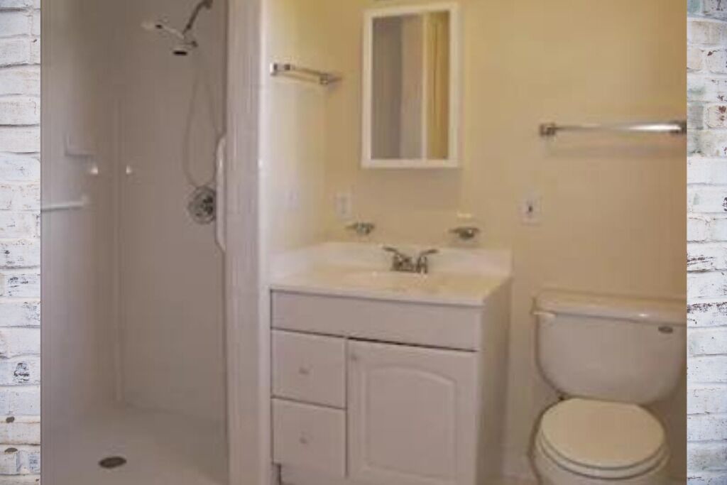 Photo of Bathroom in Dentsville