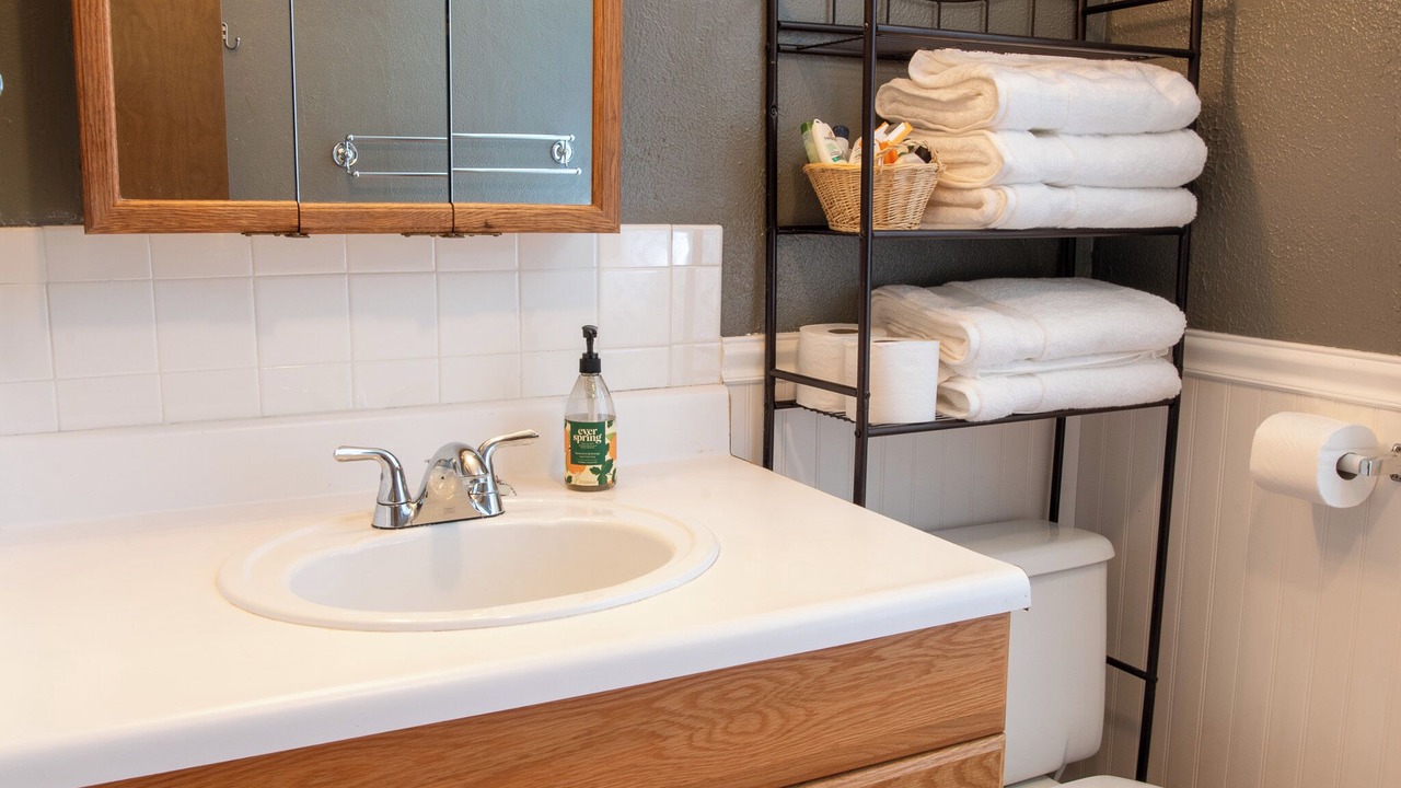 Photo of Bathroom in Cascade