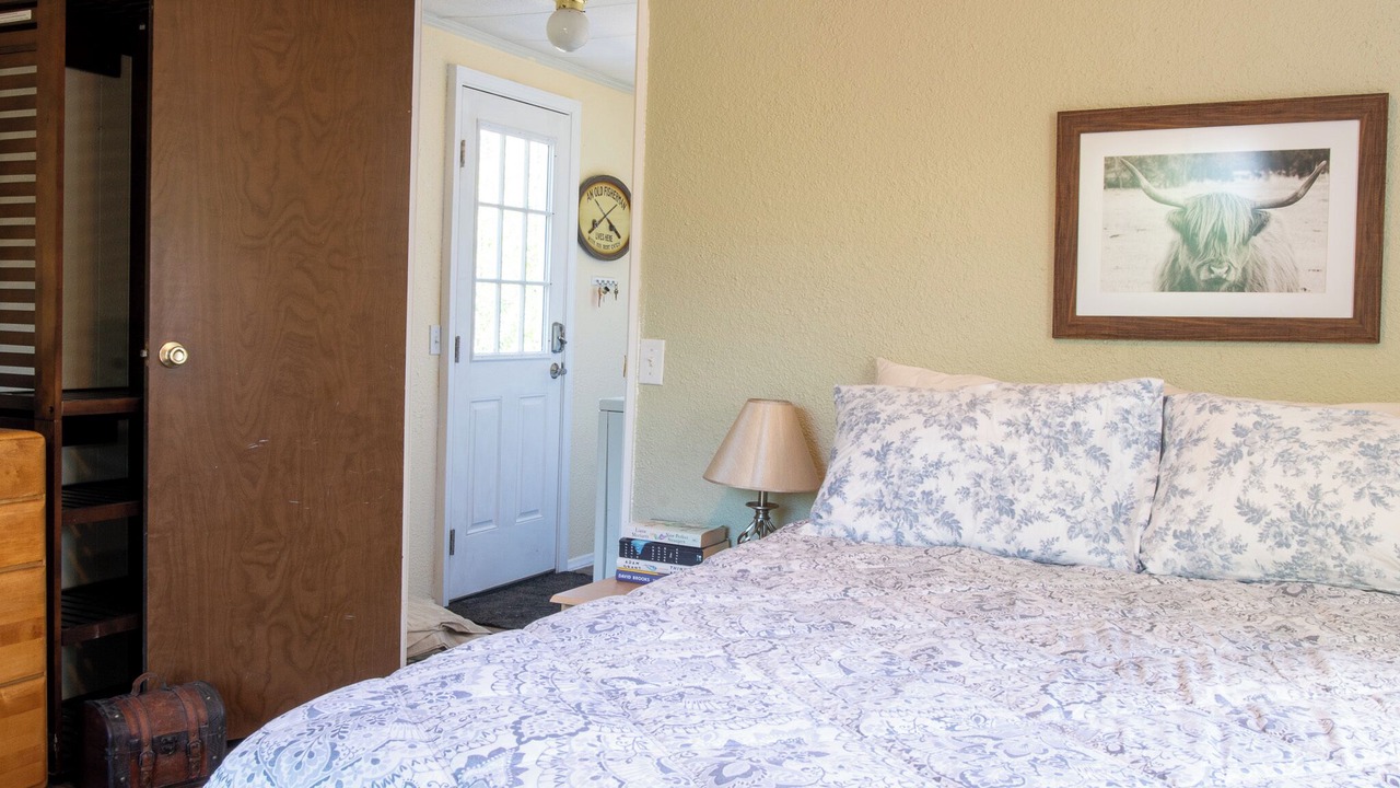 Photo of Bedroom in Cascade