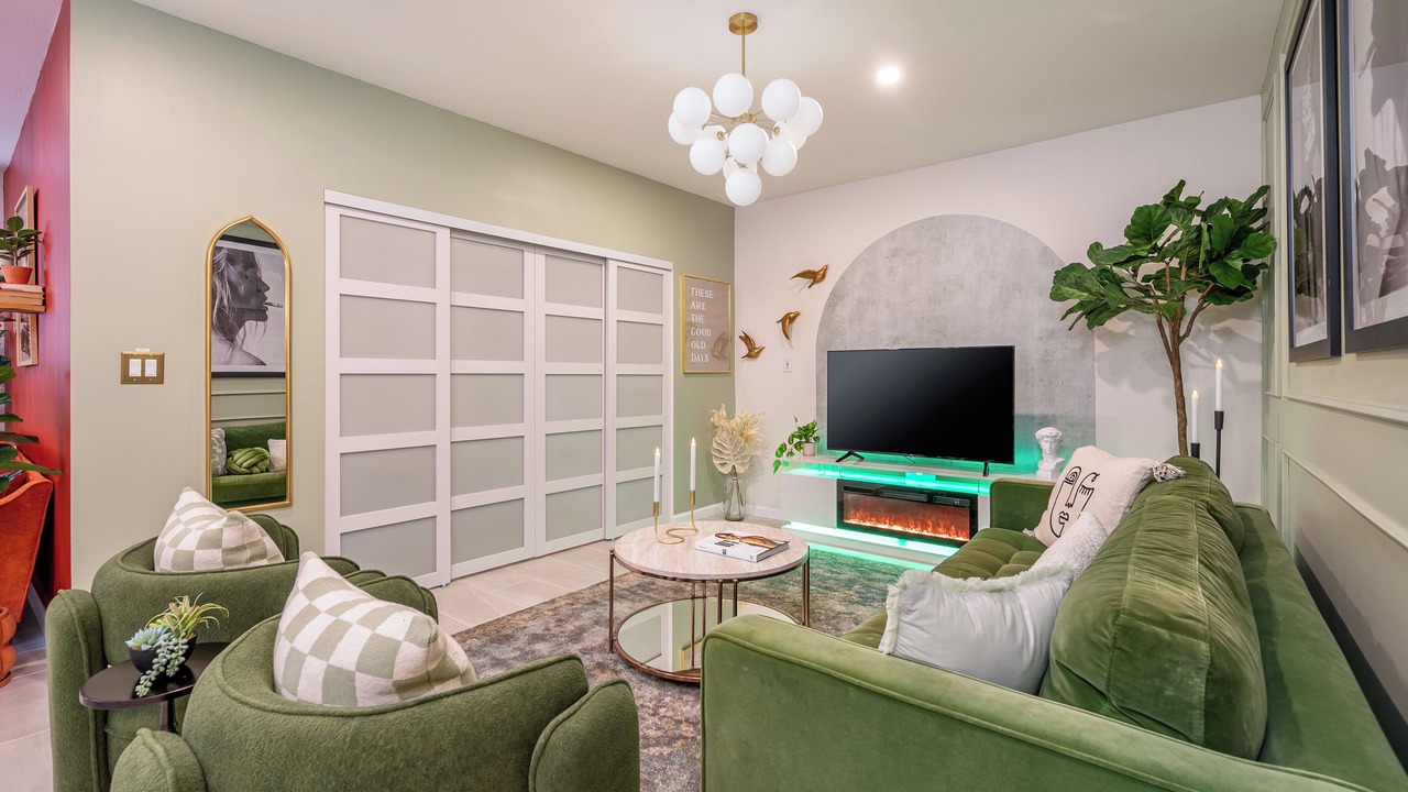 Photo of Livingroom in Calabasas