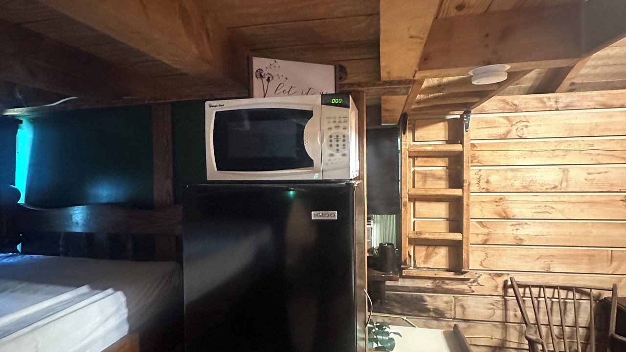 Photo of Bedroom in Gnaw Bone