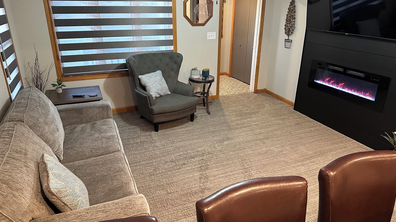 Photo of Livingroom in Marshall County