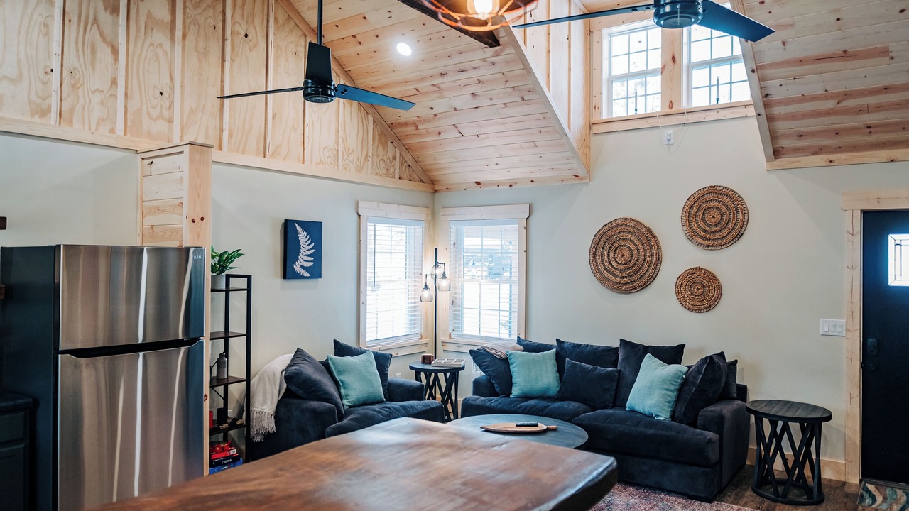 Photo of Livingroom in Confluence