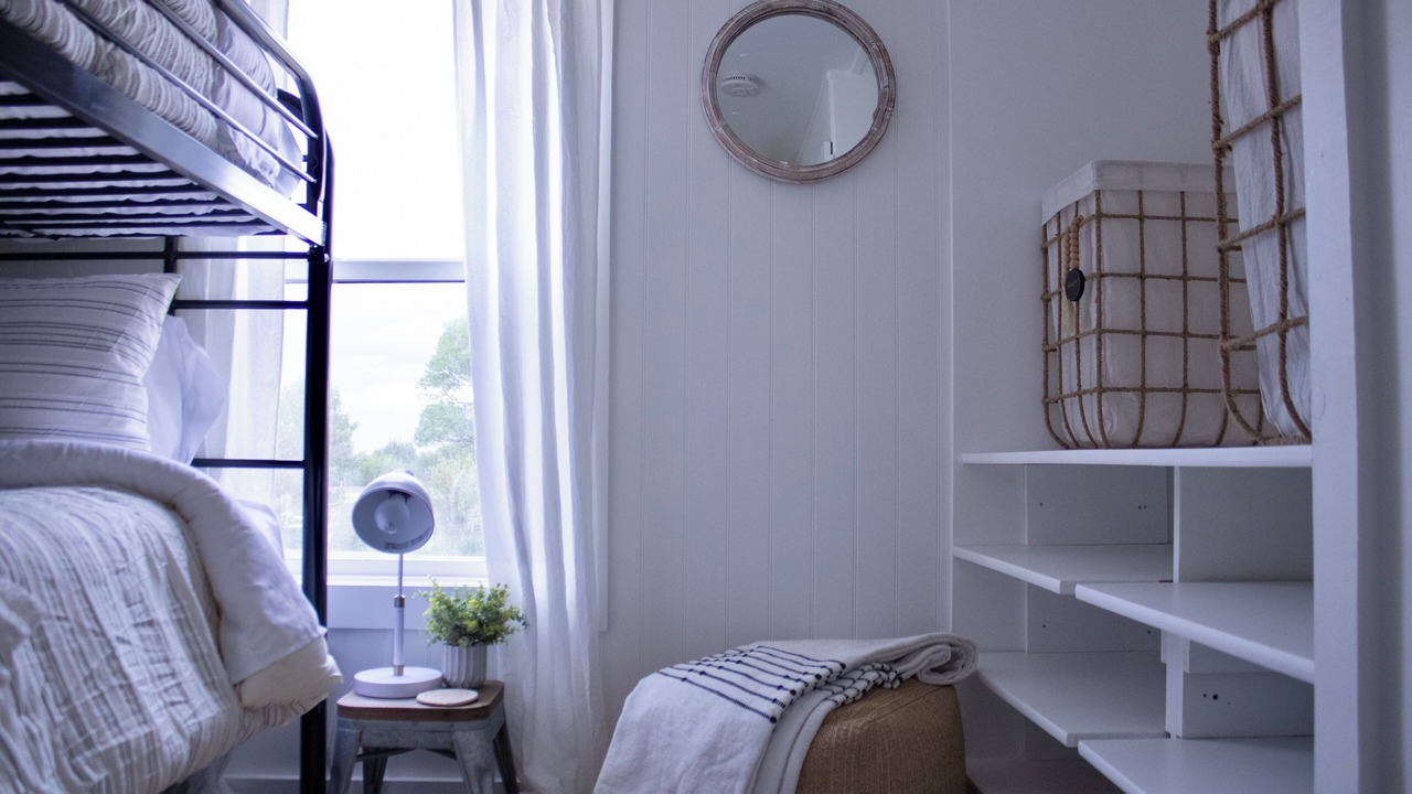 Photo of Bedroom in Encampment