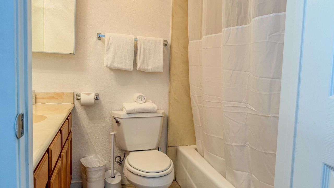 Photo of Bathroom in Little Italy