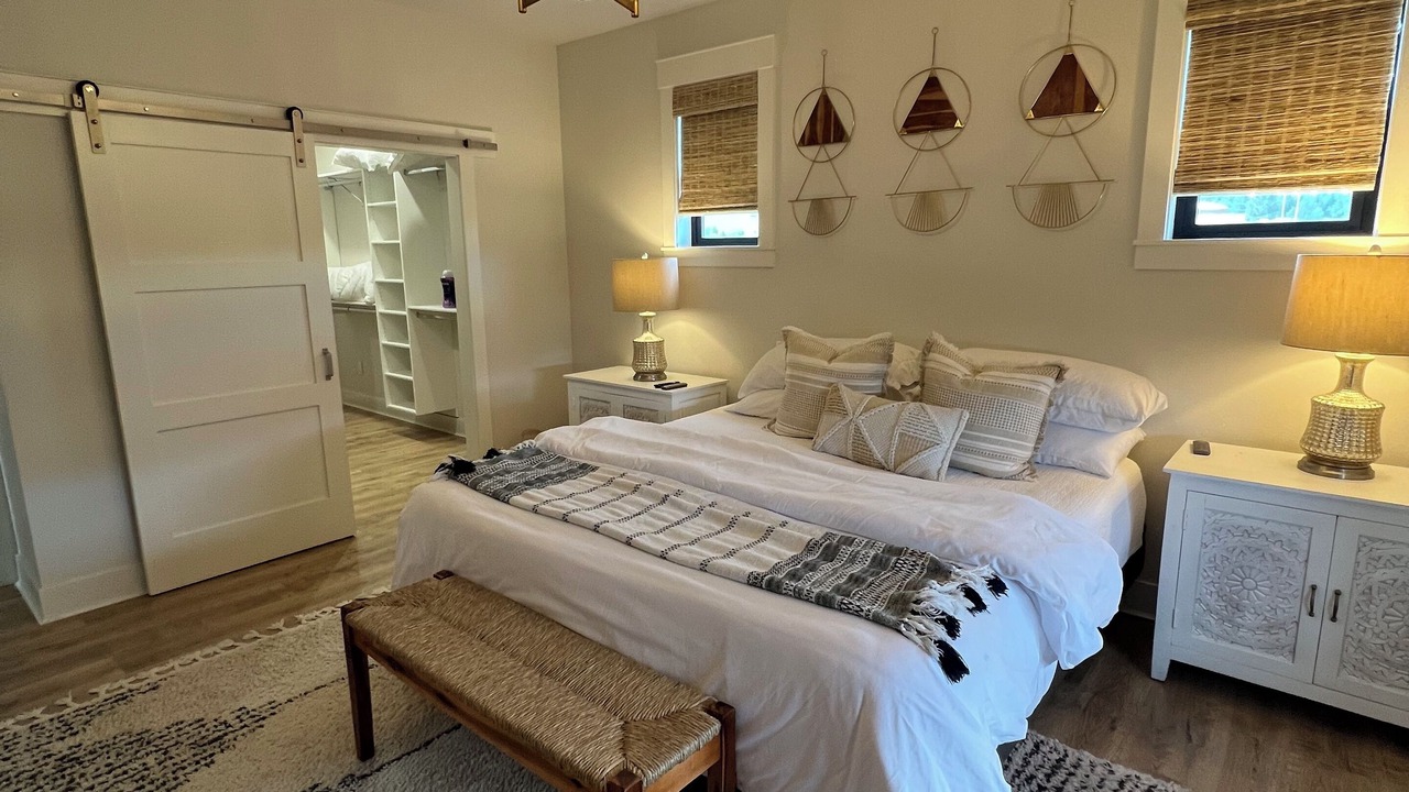 Photo of Bedroom in Arlee