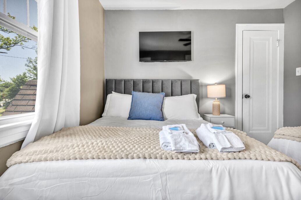 Photo of Bedroom in Cleveland Heights
