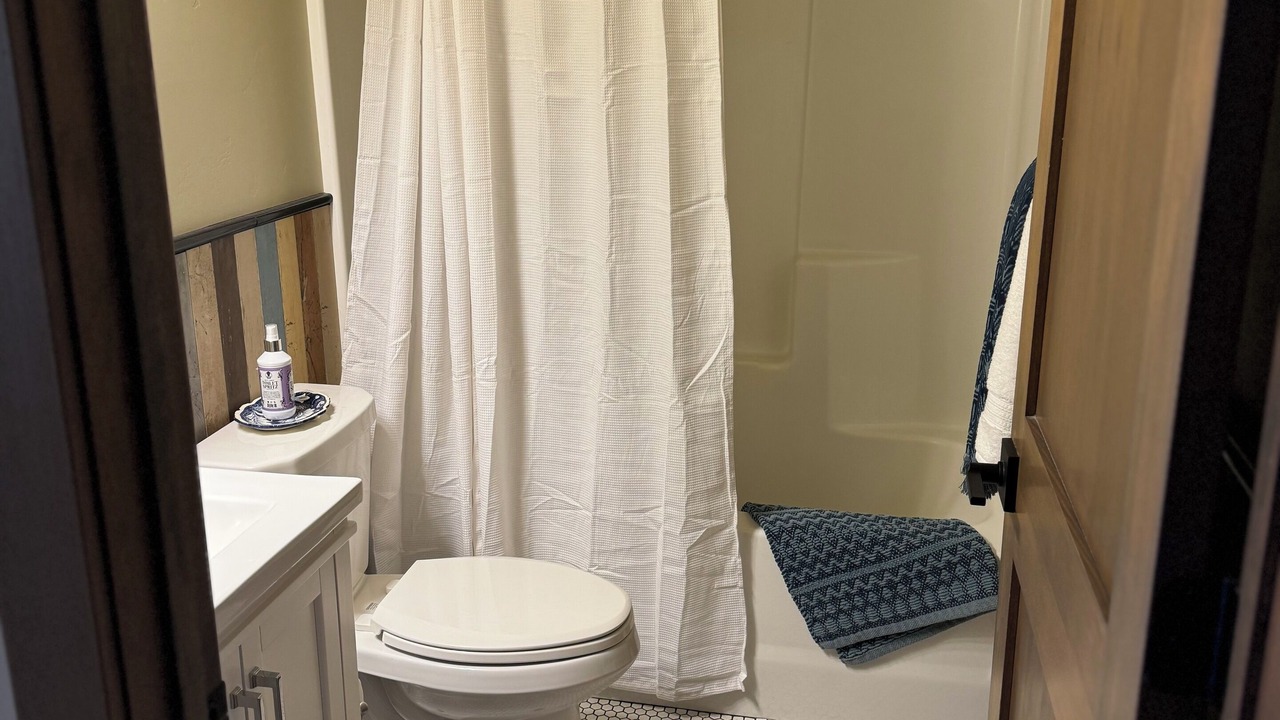 Photo of Bathroom in Columbia Falls