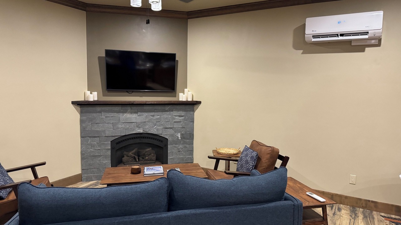 Photo of Livingroom in Columbia Falls