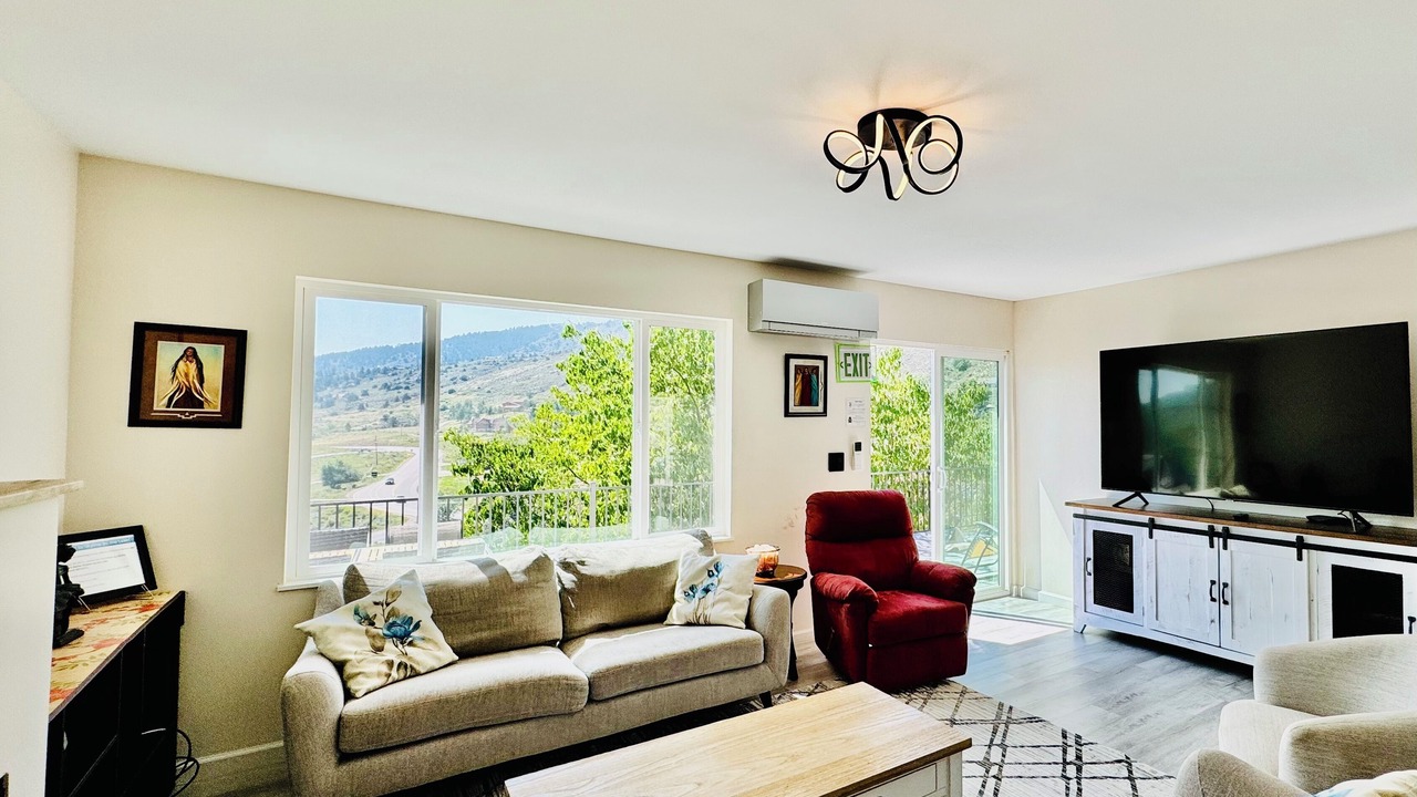 Photo of Livingroom in Fort Collins