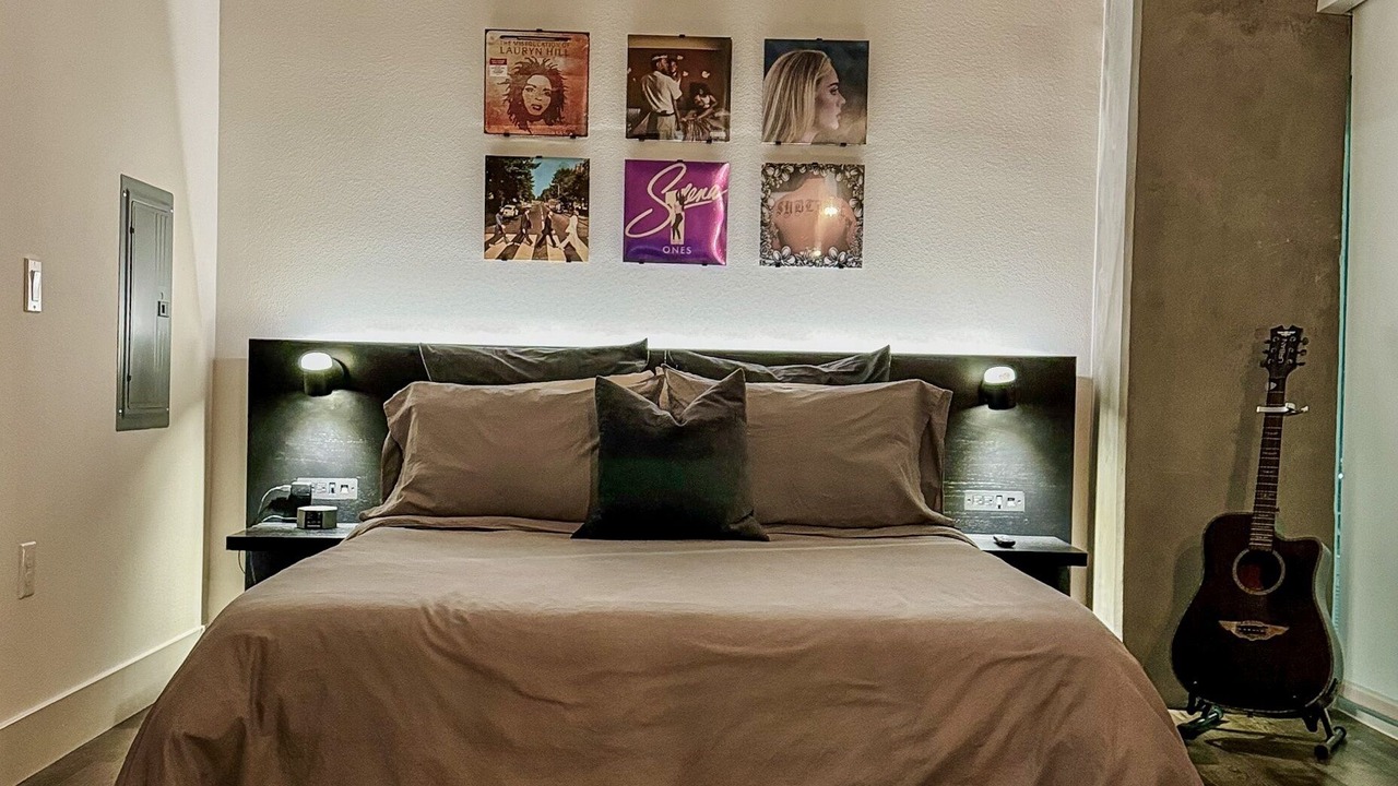Photo of Bedroom in Marina District