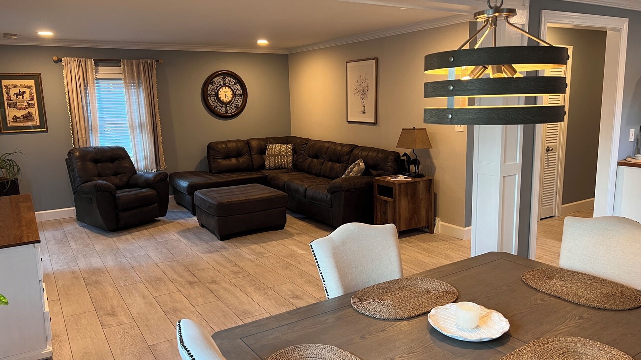Photo of Livingroom in Ballston Spa