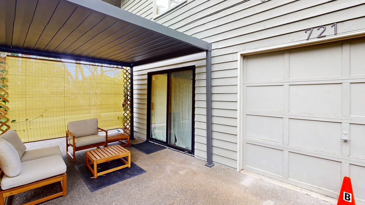 Photo of Patio Balcony in Bainbridge Island