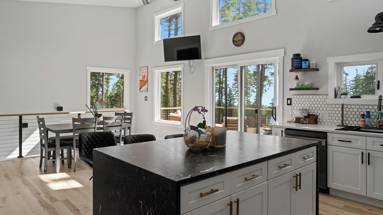 Photo of Kitchen in Lakeside