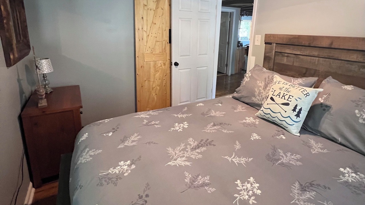 Photo of Bedroom in Clarkson