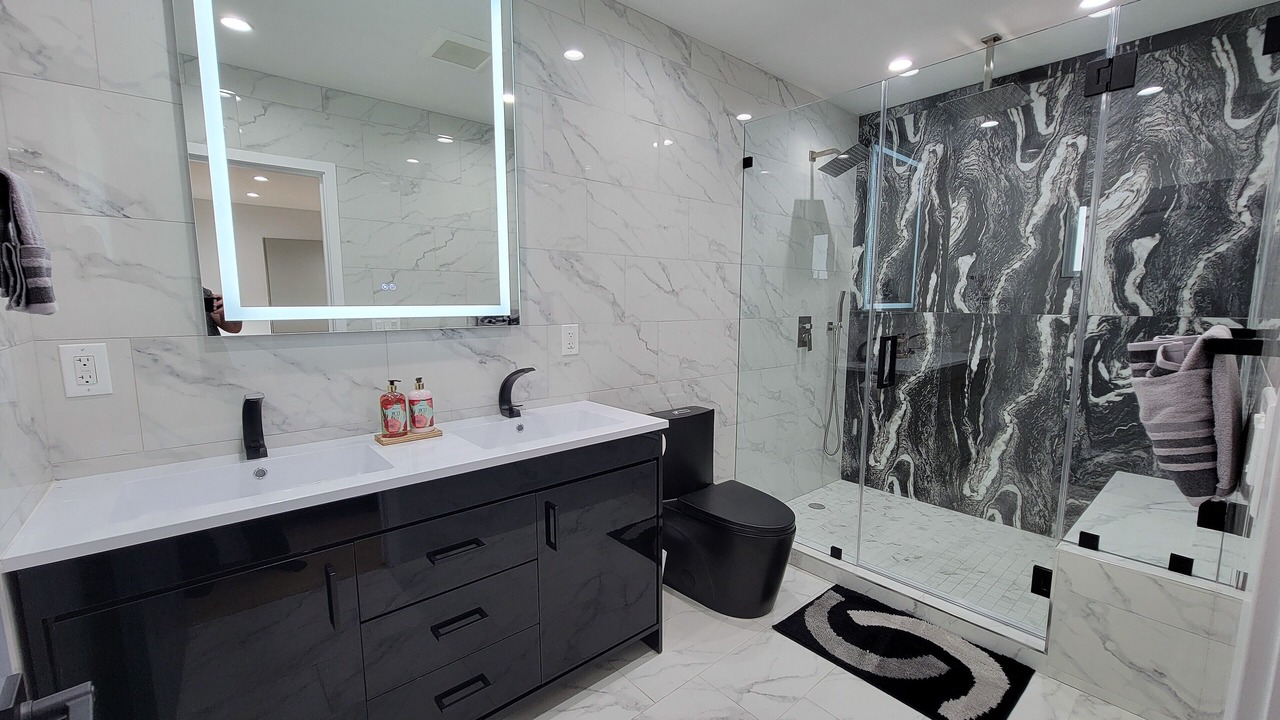 Photo of Bathroom in Los Angeles