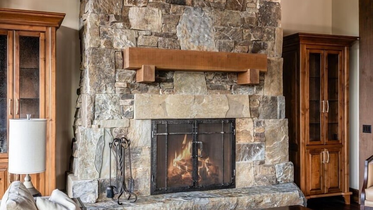 Photo of Livingroom in Big Sky