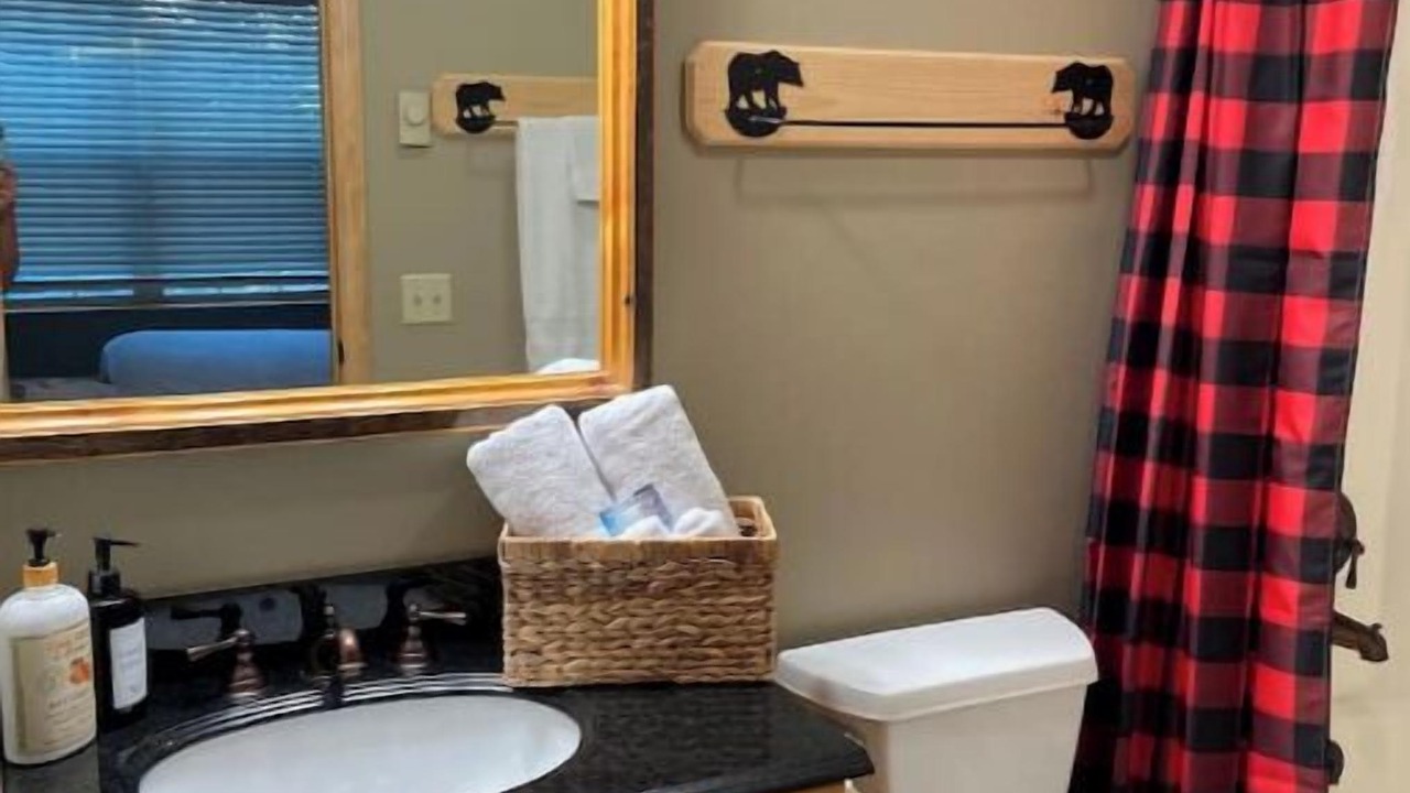Photo of Bathroom in Ennis