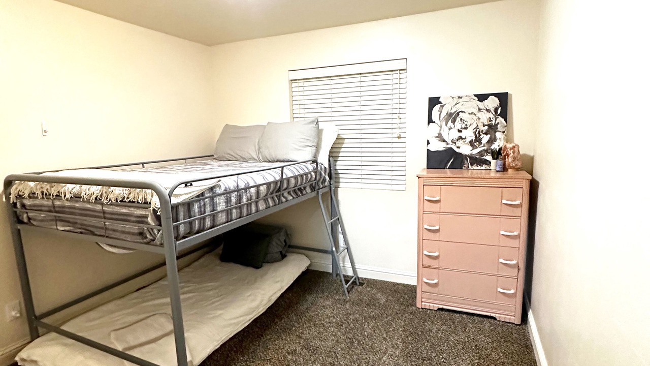 Photo of Bedroom in Ammon