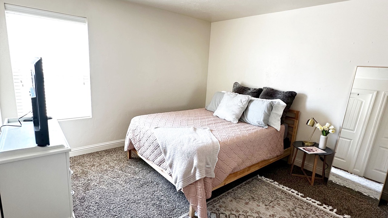 Photo of Bedroom in Ammon
