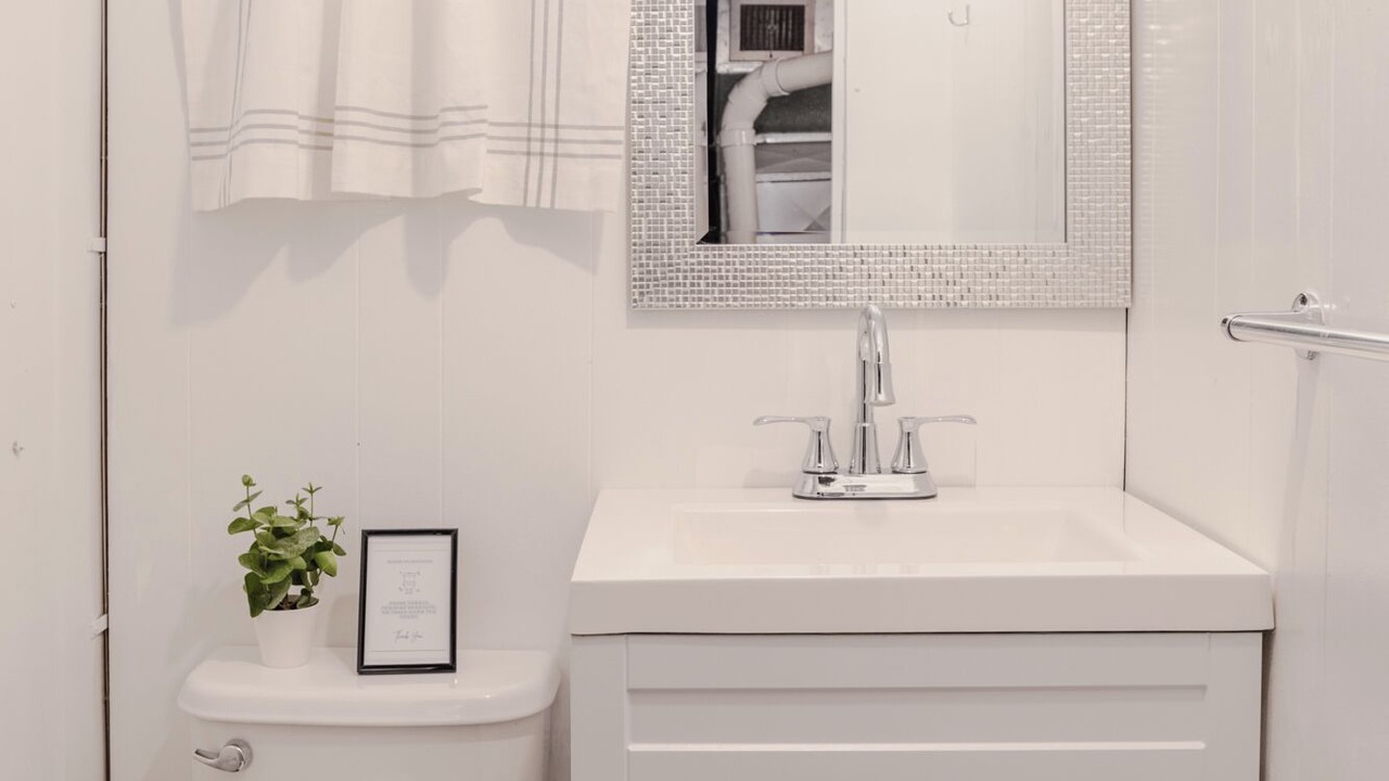 Photo of Bathroom in Roosevelt