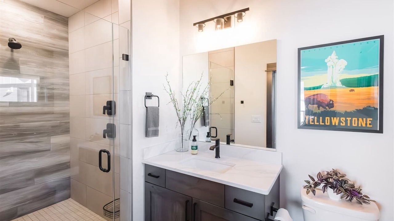 Photo of Bathroom in McAllister